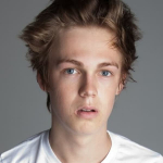 Caspar Lee