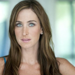Carrie Lauren