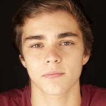 Henrique Mello