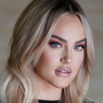 Lacey Schwimmer