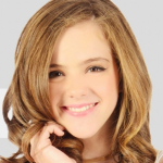 Júlia Svacinna