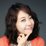 Hyo-eun Hwang