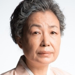 Young-yi Lee