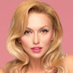 Olya Polyakova