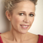 Lucy Benjamin