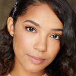 Samantha L Thomas