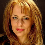 Iulia Dumitru