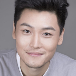 Mingyi Yang
