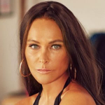 Hülya Avsar