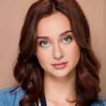 Alexis Abrams