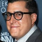 Andrew Singer