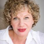 Anna Holmes