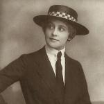 Carola Toelle