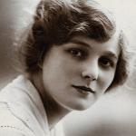 Chrissie White