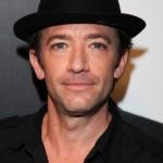 David Faustino