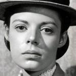 Dee Carroll