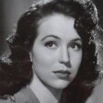 Elena Barrios