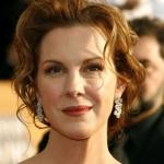 Elizabeth Perkins