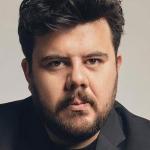 Eser Yenenler