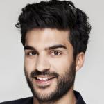 Farzad Farzaneh