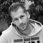 Gil Green