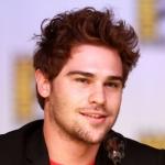 Grey Damon