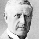 Hjalmar Selander