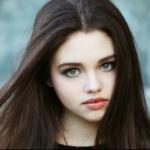 India Eisley