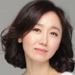 Jiha Lee
