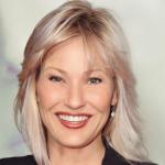 Joey Lauren Adams