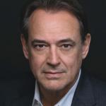 Jon Lindstrom