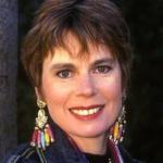 Julia Hills