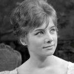 Karola Csürös