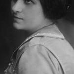 Katy Kaclová-Valisová