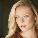 Kelly Van der Burg