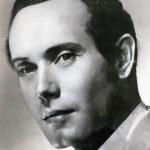 Leonard Elliott