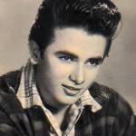 Lou Salvador Jr.