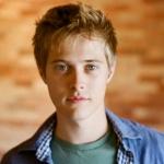 Lucas Grabeel