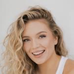 Nadia White