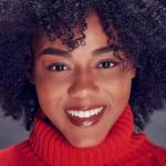 Nia Holloway