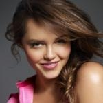 Rebecca Breeds