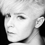 Robyn Carlsson