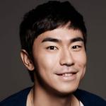 Si-eon Lee