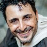 Suat Karausta
