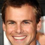 Tommy Dewey