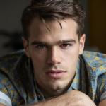 Tucker Des Lauriers