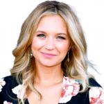 Vanessa Ray