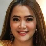 Vega Darwanti