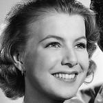 Yvonne Axö