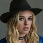 ZZ Ward